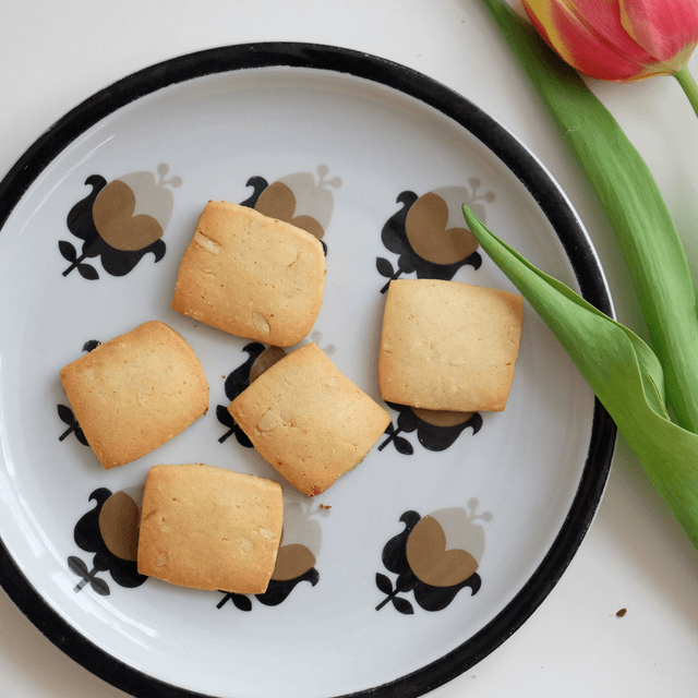 Cashew Thins