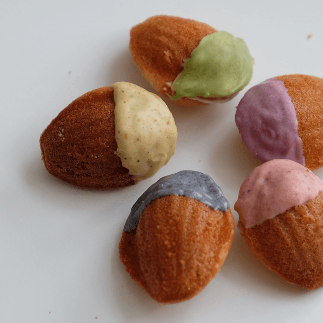 Mini Rainbow Madeleine