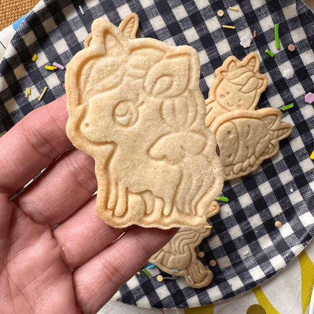 Unicorn biscuits