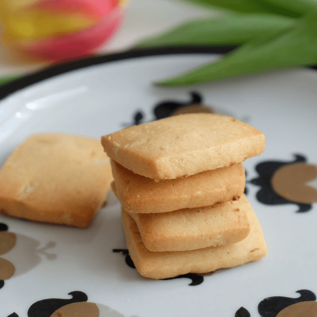 Cashew Thins